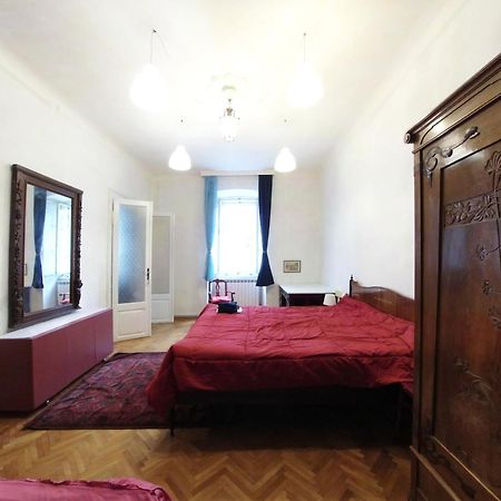 Casa Antica - Historical Apartment In Old City Center Trieste Bilik gambar