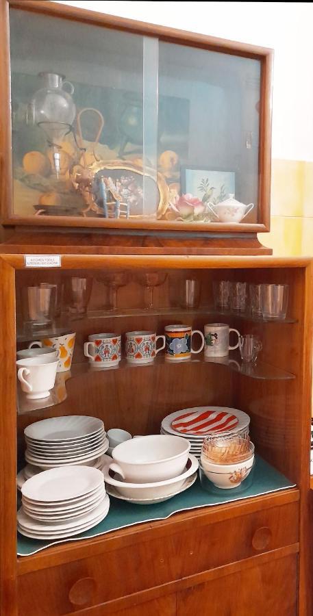 Casa Antica - Historical Apartment In Old City Center Trieste Luaran gambar